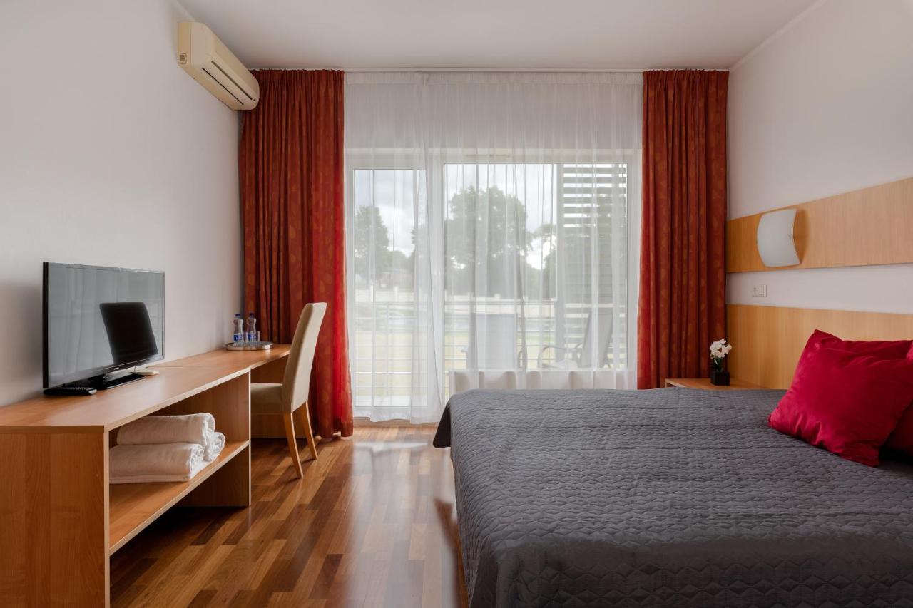 Raadimoisa Hotell Tartu Esterno foto